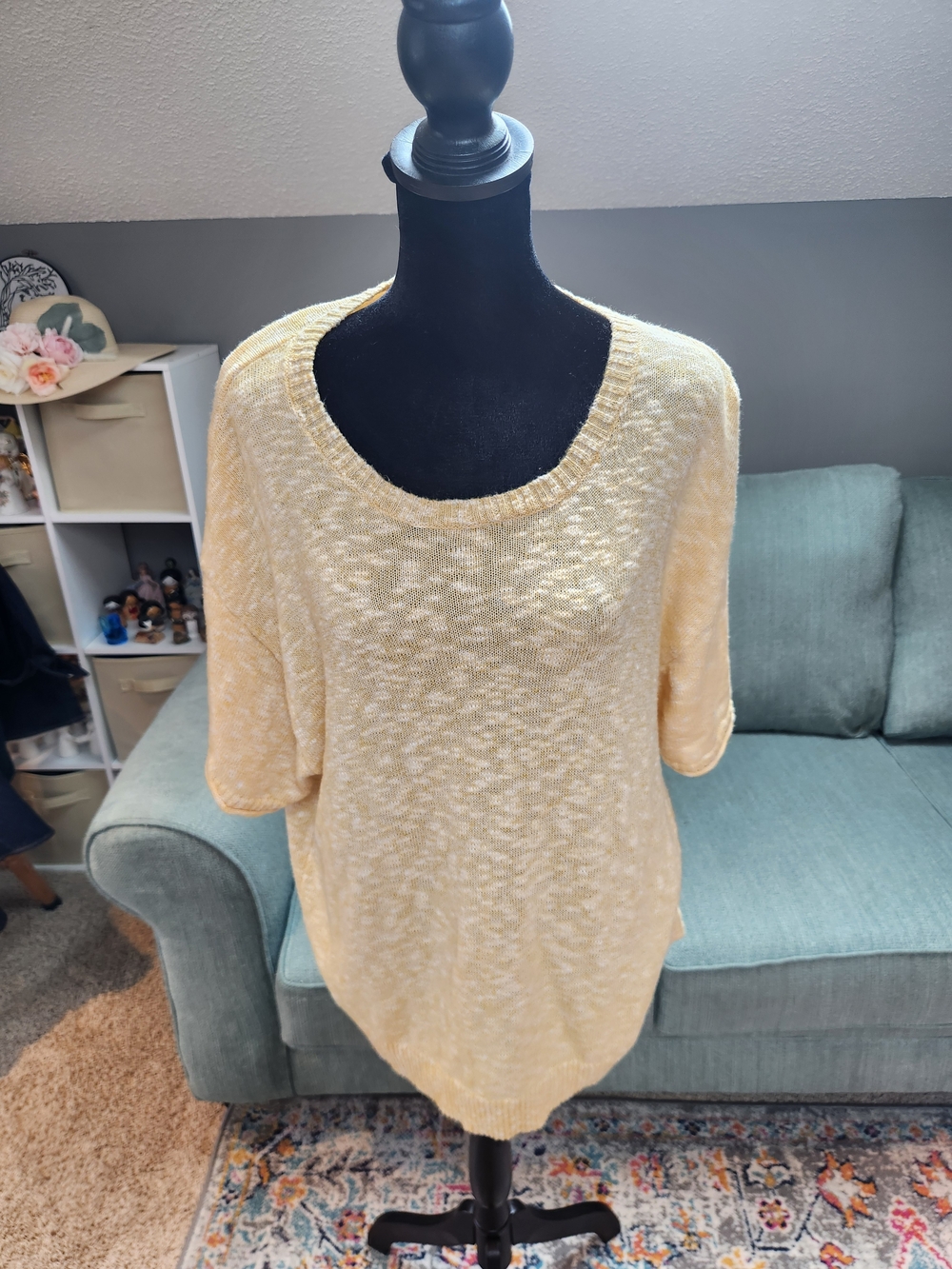 J Crew Light Yellow Knit Short Sleeve Sweater XL Soft Cotton!